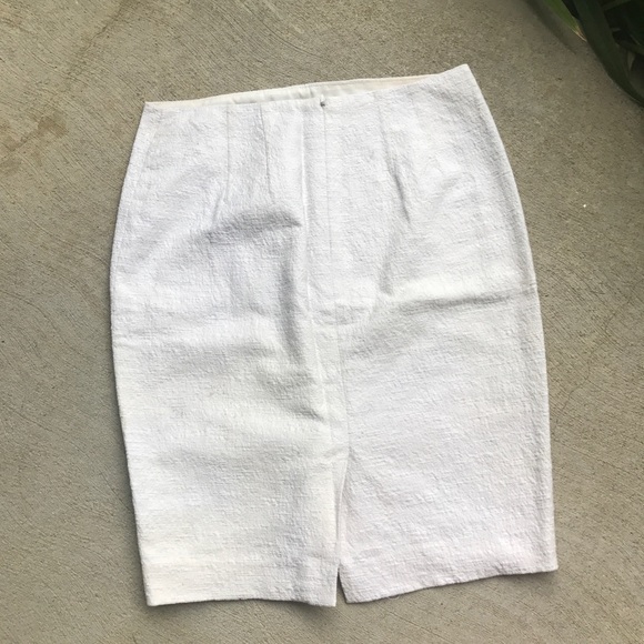 Bundle Of Ann Taylor 2P Work Pencil Skirts - Picture 2 of 8